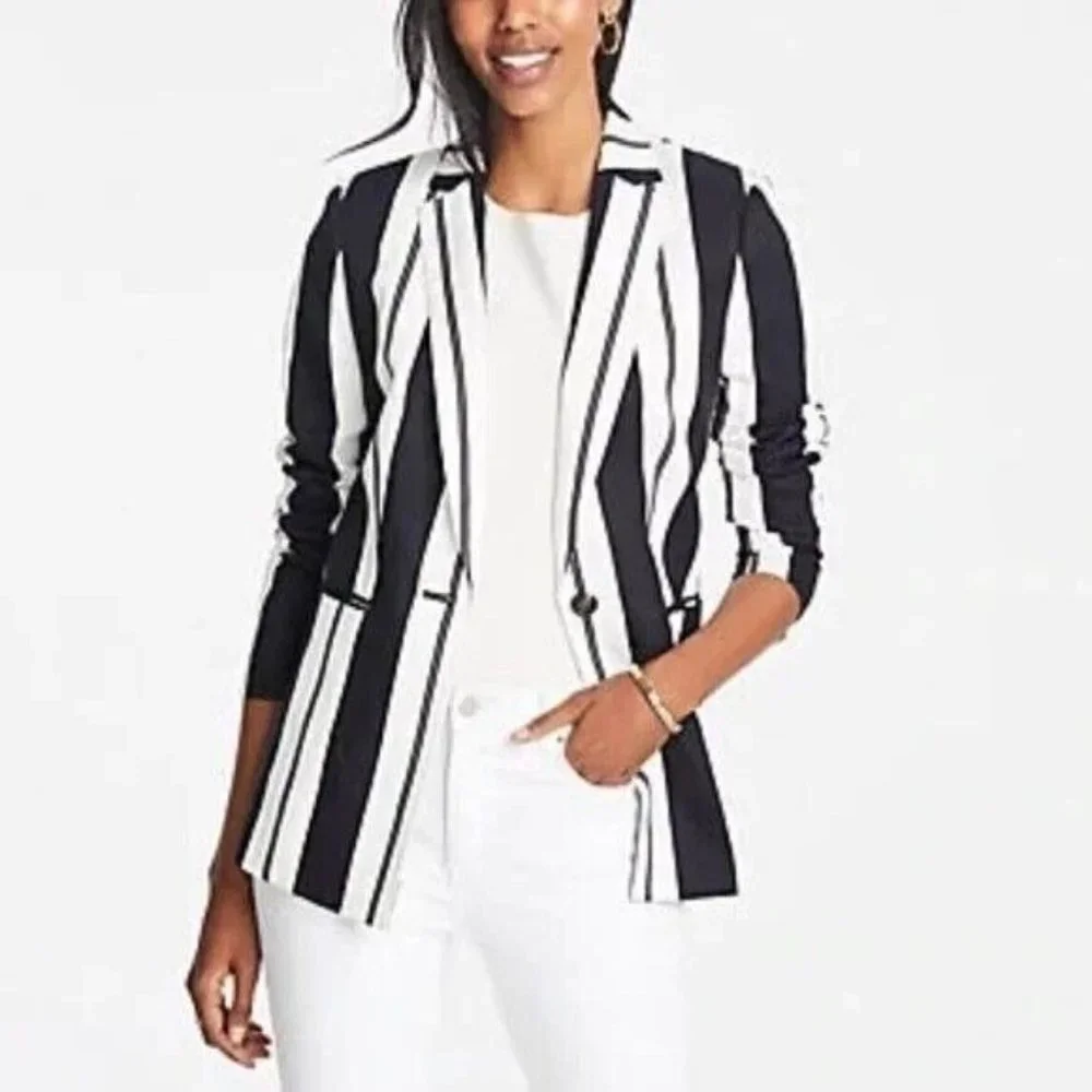 ANN TAYLOR Black and White Striped Blazer - Picture 1 of 7